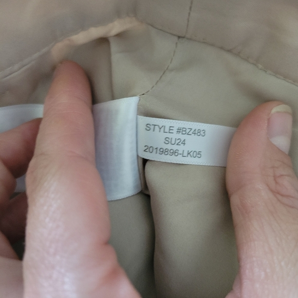 BZ483 J. Crew Refined Linen-Blend Structured Short in Sandstone Tan Size 10 NWT - Picture 9 of 9